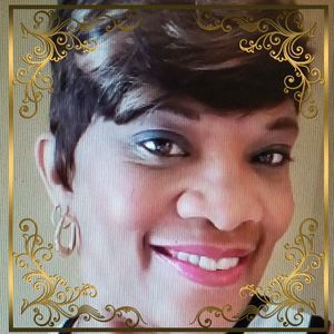 Meet your Posher, Sandy